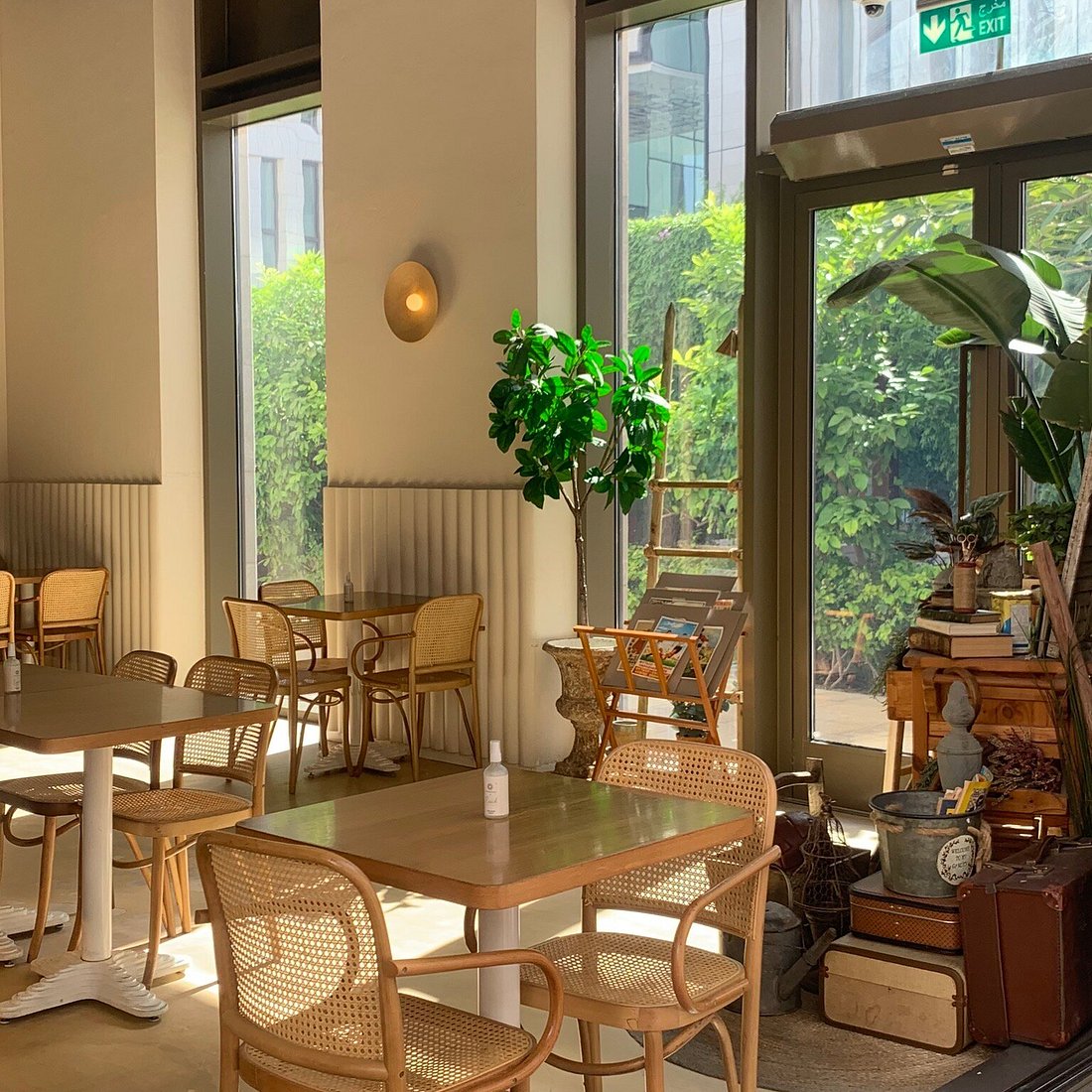 Rusk Artisanal Bakery — Msheireb